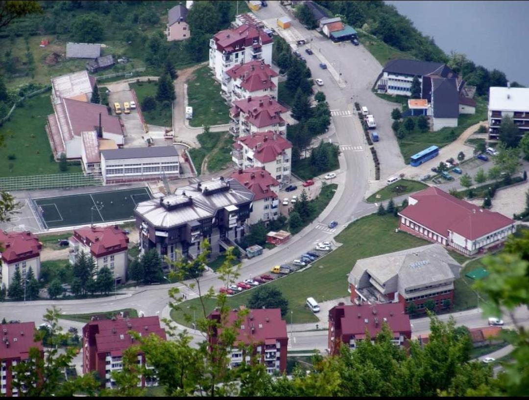 Apartment Holiday Lake - Piva 2022 Pluzine Luaran gambar